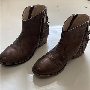 Rustic ankle boots
